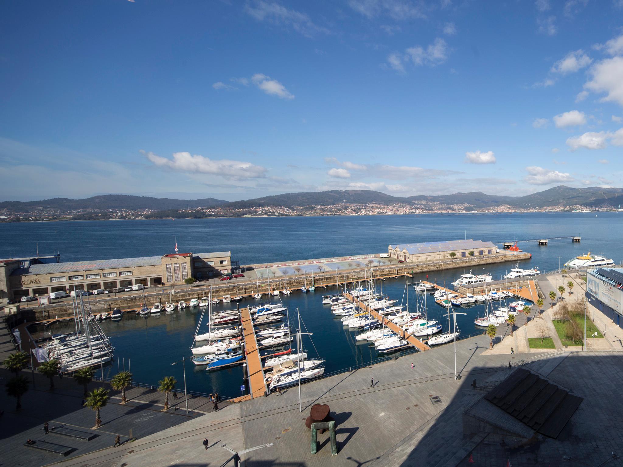 Hotel Bahia De Vigo Exterior photo